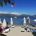 Deniz Manzaralı, Plaja 100 Metre, Luks 3
