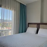 Deniz Manzaralı, Plaja 100 Metre, Luks 3 *