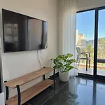 Deniz Manzaralı, Plaja 100 Metre, Luks 3