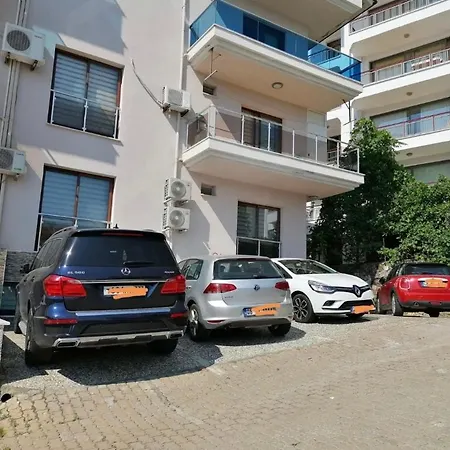 Deniz Manzarali, Plaja 100 Metre, Luks 3 Lejlighed
